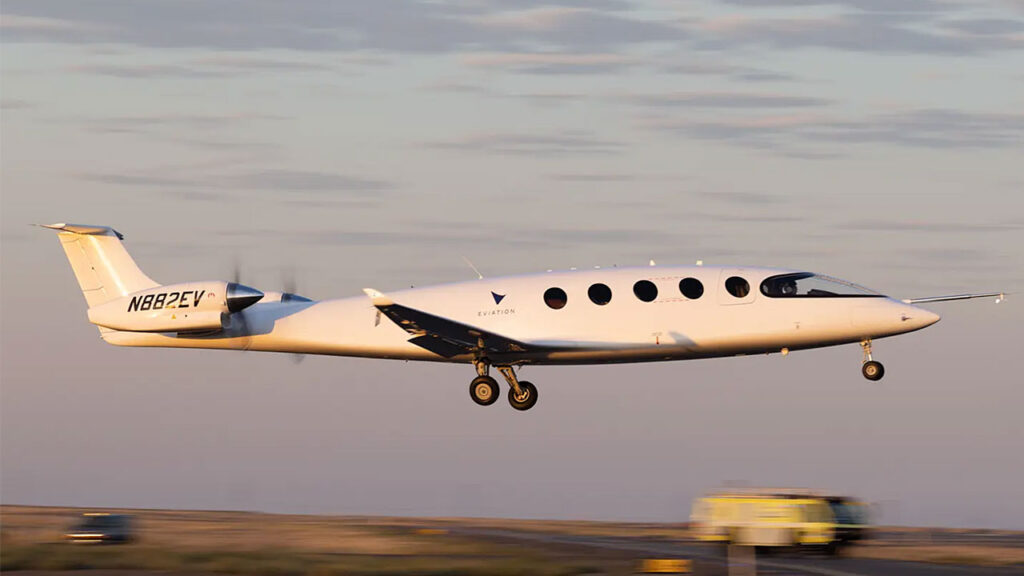 Eviation imzalı elektrikli uçak ilk uçuş testine çıktı [Video]