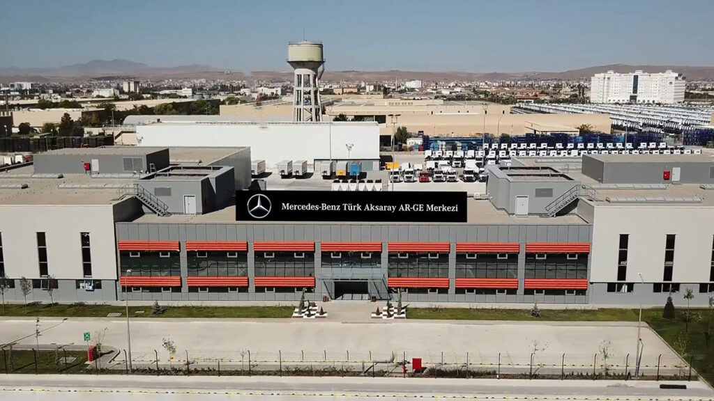 Mercedes-Benz Türk, patent konusunda liderliği sürdürüyor
